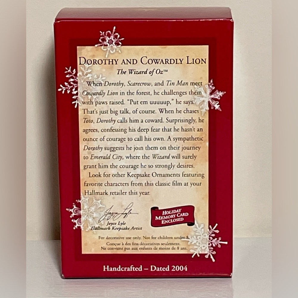 Hallmark Ornament “Dorothy and Cowardly Lion” Wizard of Oz Ornament - Picture 5 of 9